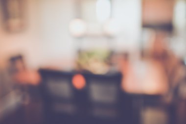 Bulanık yemek odası