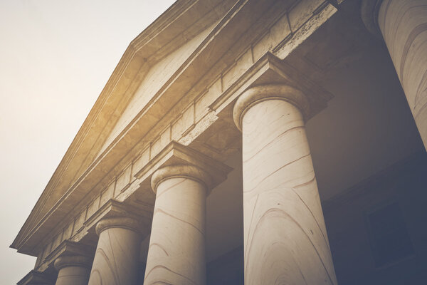 Столбы в стиле Retro Instagram
