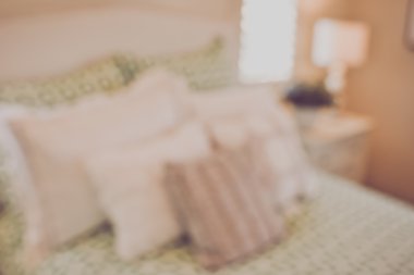 Bulanık yatak yatak ve komidin