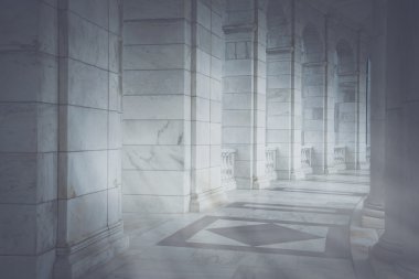 taş sütunlar eski bina