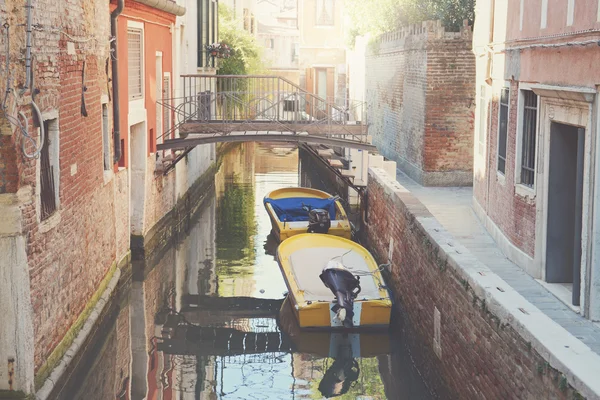 Canales de Venecia en Italia — Foto de Stock