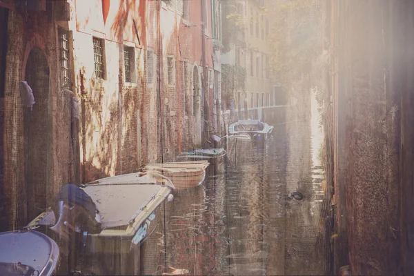 Canales de Venecia en Italia — Foto de Stock