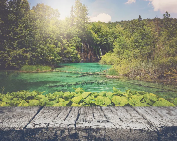 Cascata nel Parco Nazionale di Plitvice — Foto Stock