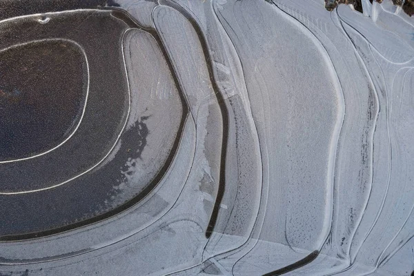 Тонкий Лед Поверхности Воды Геометрический Узор Прозрачный Матовый Лед Природное — стоковое фото