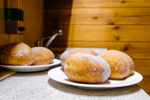 Donuts Tradicionais Ponchik Cozinha Camping Madeira Descanse Lago Svityaz Região — Fotografia de Stock
