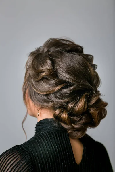 Hairstyle Close Hairdresser Does Styling Girl — Stock Photo, Image