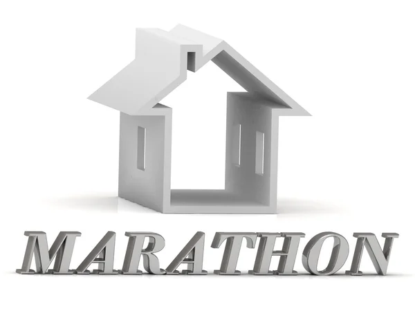 Marathon- Inschrift mit silbernen Buchstaben und weißem Haus — Stockfoto