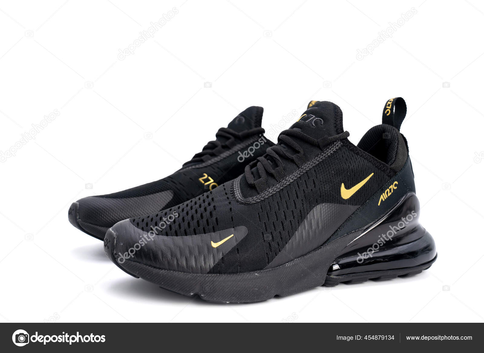 air 270 react pink black