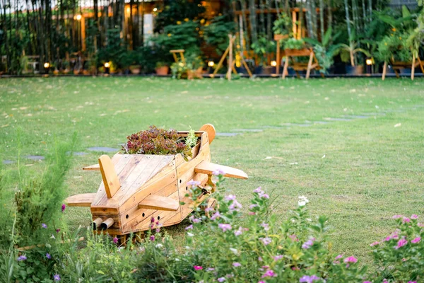 Wood Plane Decoration Garden — Stock Photo, Image