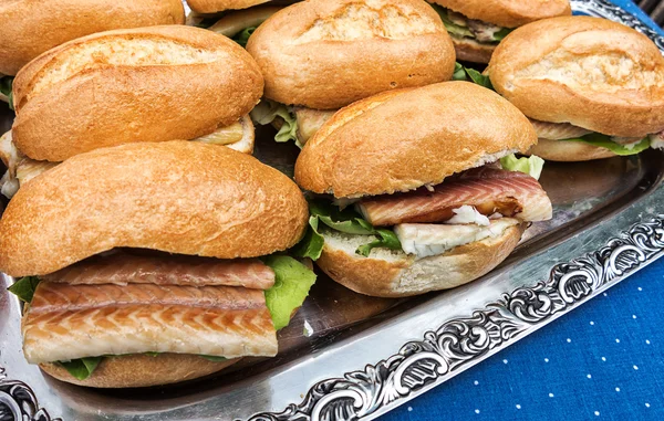 German Finger Food- bread rolls with smoked eel — Stock Photo, Image