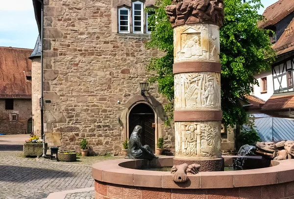 Fairytale fontein in Steinau, Duitsland — Stockfoto