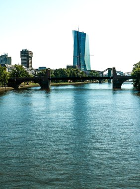 Frankfurt Main Nehri ile Ecb siluet, Almanya 