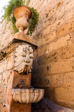 Çeşme de Mallorca, İspanya Kraliyet Sarayı