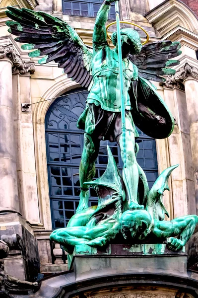 St. Michaelis Kirke i Hamburg, Tyskland - Stock-foto