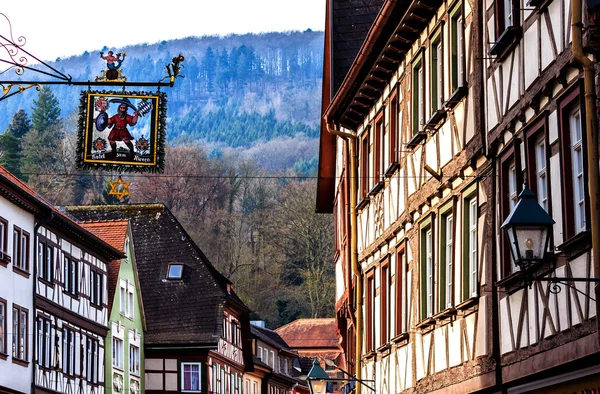 Pintoresca ciudad histórica con entramado de madera de Miltenberg, Alemania —  Fotos de Stock