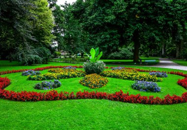 Kongre Salonu, Avusturya karşısında Innsbruck-Şehir Parkı