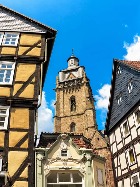 Centro histórico com igreja da cidade em Bad Wildungen, Alemanha — Fotografia de Stock