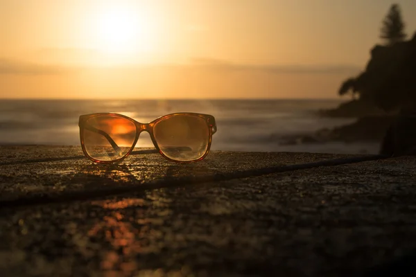 Gafas de sol en Sunset Fotos De Stock Sin Royalties Gratis