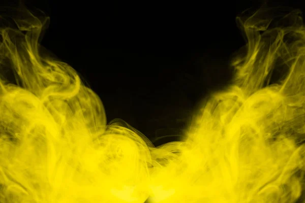 Vapor Amarillo Sobre Fondo Negro Copiar Espacio —  Fotos de Stock