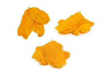 Tatlı mango dilimleri arka planda. Üst görünüm. 