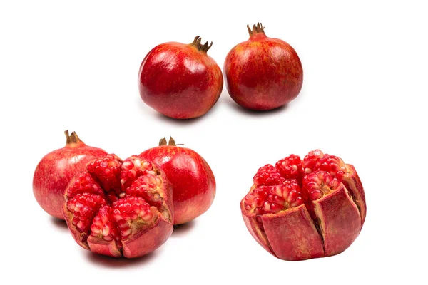Sladké Šťavnaté Granátové Jablko Izolované Bílém Pozadí — Stock fotografie
