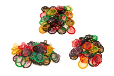 Renkli prezervatifler. Üst görünüm. 