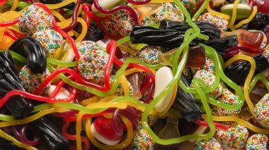 Lezzetli jöleli şekerler. Üst görünüm.  