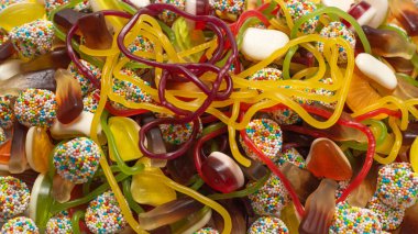 Lezzetli jöleli şekerler. Üst görünüm.  