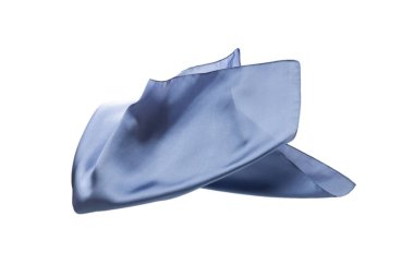 Akan mavi ipek eşarp beyaz arkaplanda izole edildi. 