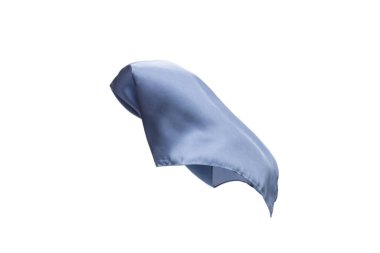 Akan mavi ipek eşarp beyaz arkaplanda izole edildi. 