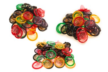 Renkli prezervatifler. Üst görünüm. 