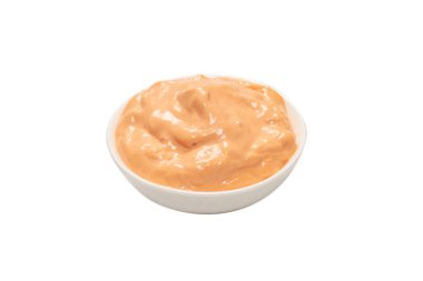 Beyaz arka planda izole edilmiş bir kasedeki sos.. 