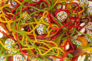 Lezzetli jöleli şekerler. Üst görünüm.  