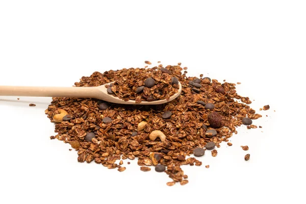 Granola Cioccolato Cereali Con Noci Cucchiaio Legno Isolato Fondo Bianco — Foto Stock