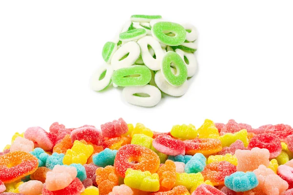 Groene Gummisnoepjes Ringen Geïsoleerd Wit Bovenaanzicht Jelly Snoepjes — Stockfoto