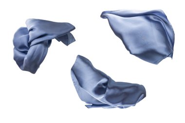 Akan mavi ipek eşarp beyaz arkaplanda izole edildi. 