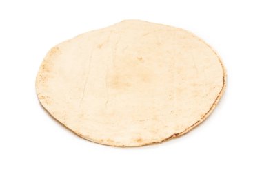 Beyaz arka planda ızgara pitta ekmeği. Üst görünüm. 