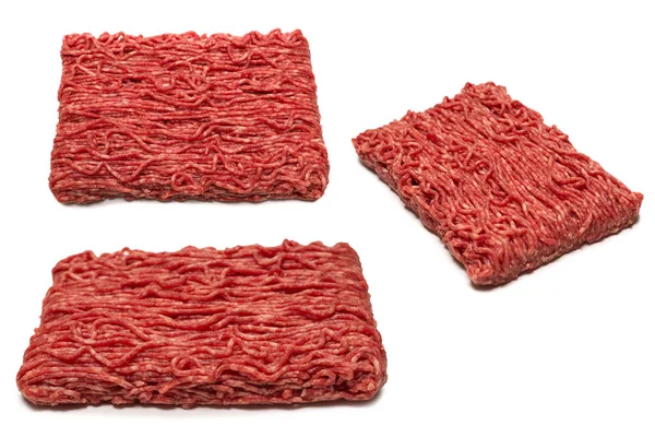 Çiğ biftek kıymalı et arka planı. Üst görünüm.