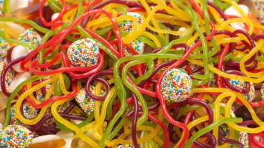 Lezzetli jöleli şekerler. Üst görünüm.  