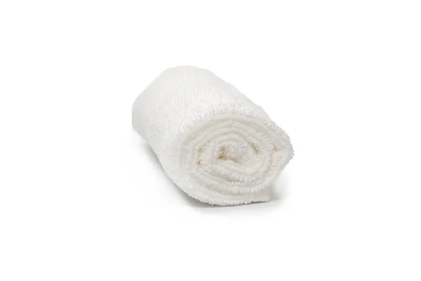 Biały Puszysty Bawełniany Ręcznik Izolowany Białym Tle Uzdrowisko Ośrodek — Zdjęcie stockowe