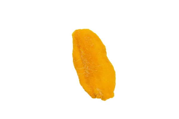 白い背景に隔離された乾燥したおいしいマンゴーのスライス トップ表示 — ストック写真