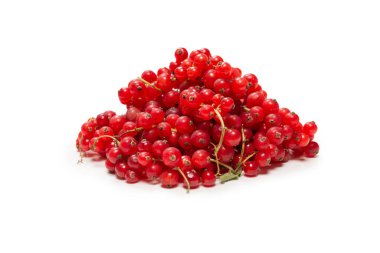 Beyaz arka planda leziz kırmızı frenk üzümü. Üst görünüm.