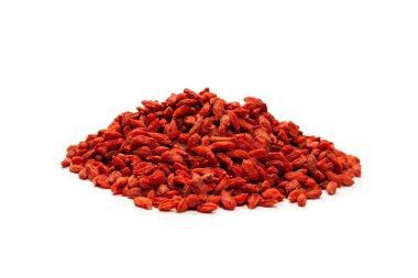 Kırmızı böğürtlen grubu beyaz arka planda izole edilmiş.. 