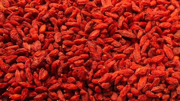 Grupo Bayas Rojas Goji Aisladas Sobre Fondo Blanco —  Fotos de Stock