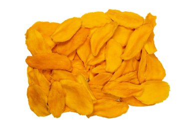 Arkaplan olarak kuru mango dilimleri. Üst görünüm. 