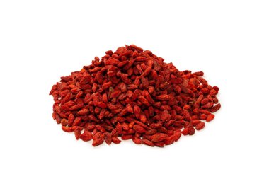 Kırmızı böğürtlen grubu beyaz arka planda izole edilmiş.. 