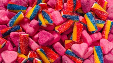 Lezzetli jelibon şekerler. Üst Manzara. Pembe jöleli şeker arka planı. 