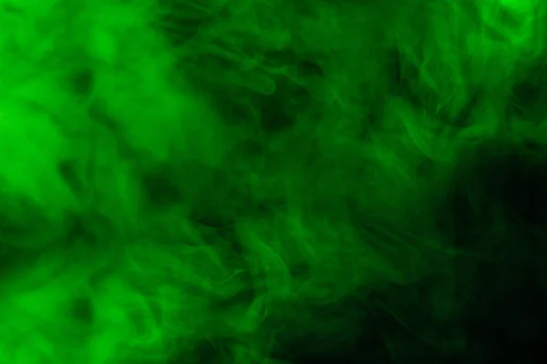 Groene Stoom Een Zwarte Achtergrond Kopieerruimte — Stockfoto