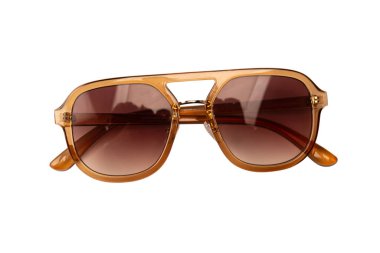 Beyaz arka planda izole edilmiş kahverengi kadın gözlükleri. 