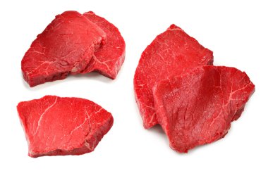 Biftek beyaz arka planda izole edilmiş..